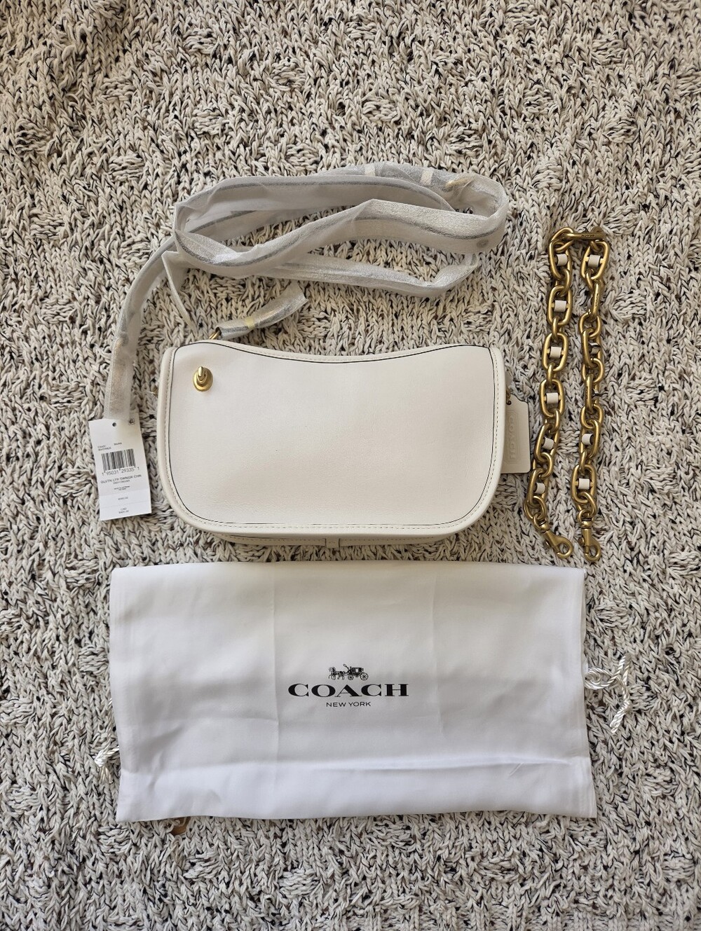COACH Glovetanned Leather SWINGER WITH CHAIN + Crossbody In Chalk